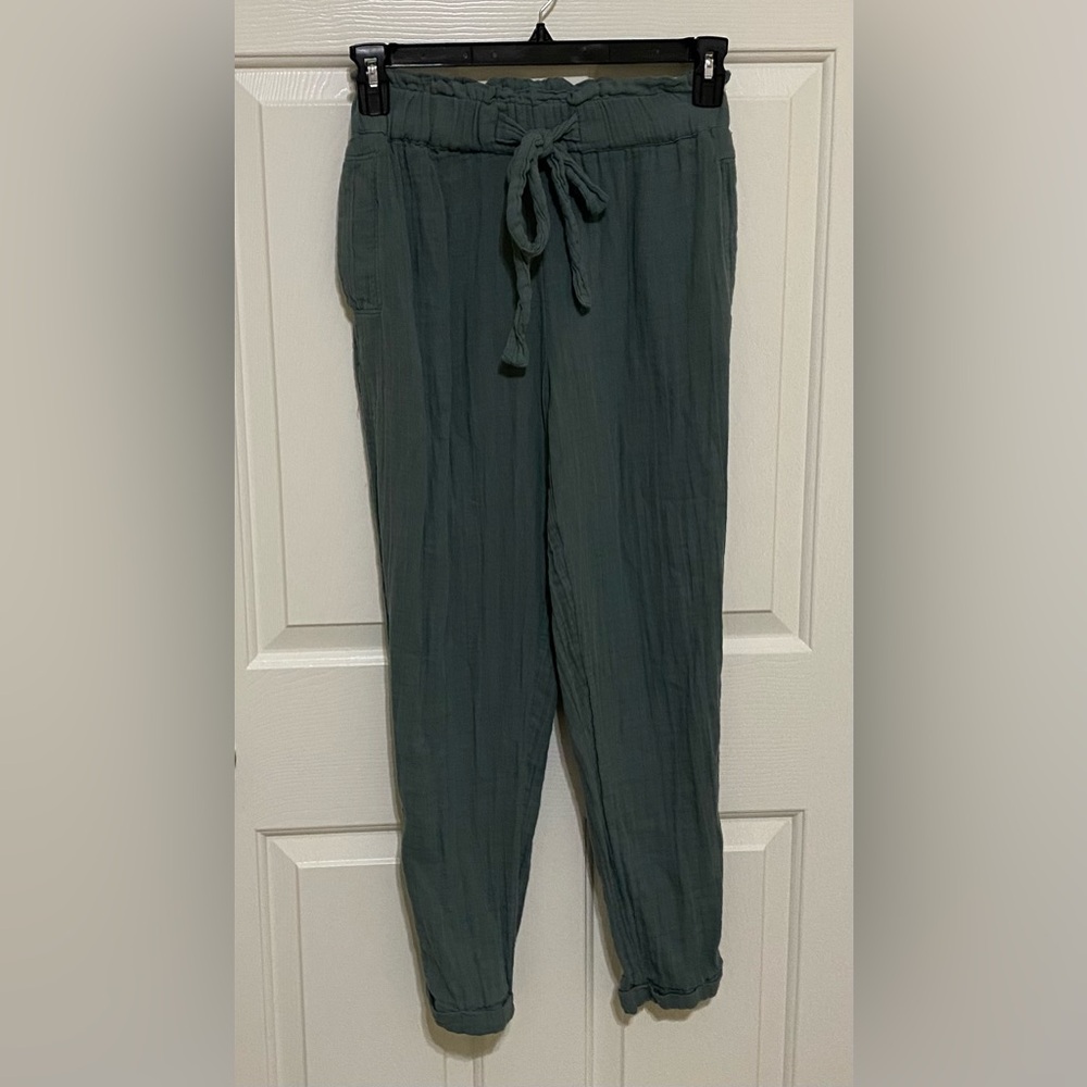 SO- High Rise Olive Tapered Pants